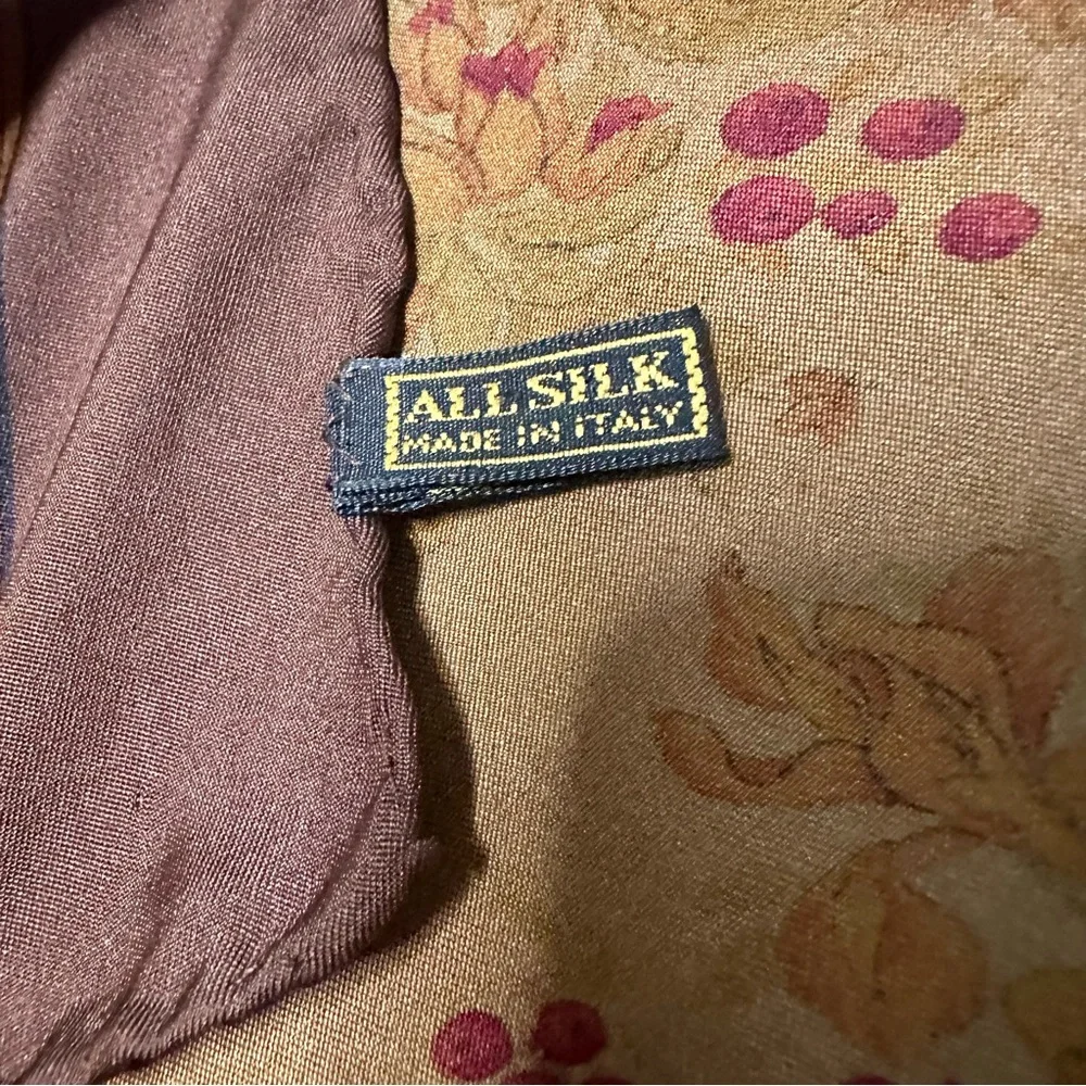 Vintage COACH Silk Floral Large Square Scarf - Picture 8 of 9